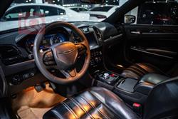 کرایسلەر 300